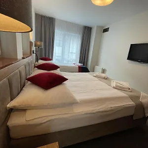 Roma Przy Wyciągu Na Szrenicę Szklarska Poręba
